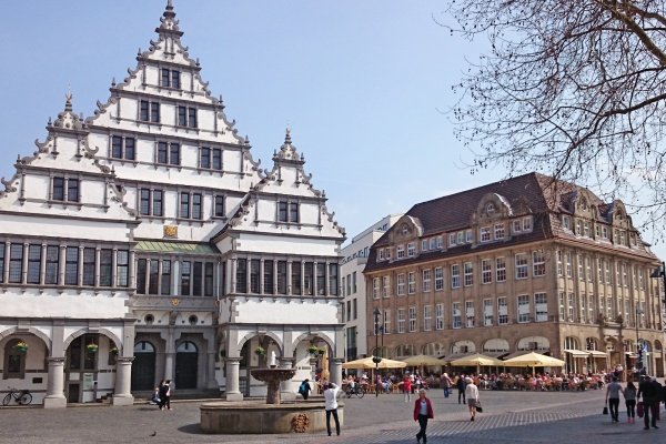1_Rathausplatz_KS_2015.jpg