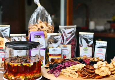 Suszone owoce, napary, herbaty BECLA 