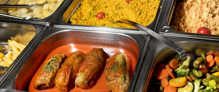 Gdzie zjeść po wizycie na termach? Przewodnik gastronomiczny dla gości Term BUKOVINA