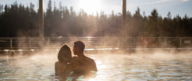 Chłodna jesień w górach? Wpadnij do Term BUKOVINA!