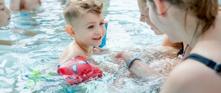 Rodzinny wyjazd na termy: sprawdzony sposób na odstresowanie się!