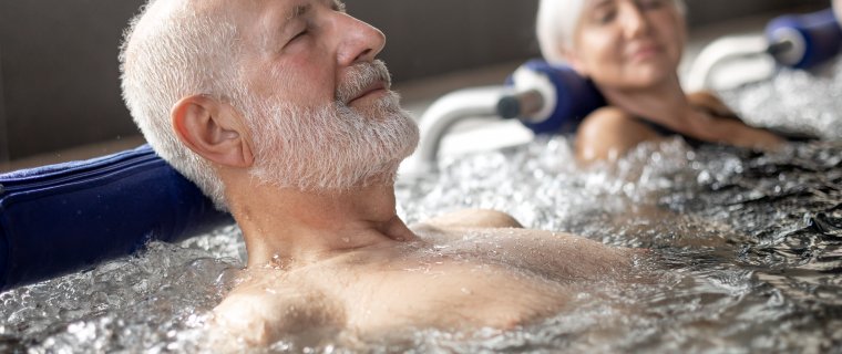 Wypoczynek dla seniora – najlepsze pomysły na regeneracyjny wyjazd dla osób 60+