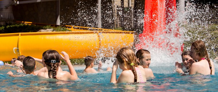 Które termy z dziećmi wybrać? Sprawdź, czym trzeba się tutaj kierować