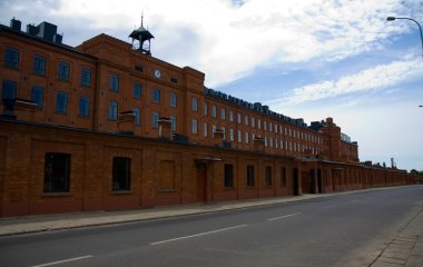 Łódź Filmowa – Przewodnik po miejscach, które pokochasz w Łodzi (Poza Starym Kinem)