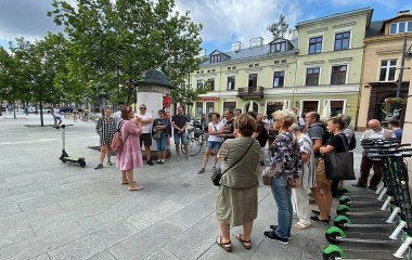 Poznaj Łódź podczas spacerów z przewodnikiem już od 1.06.2024