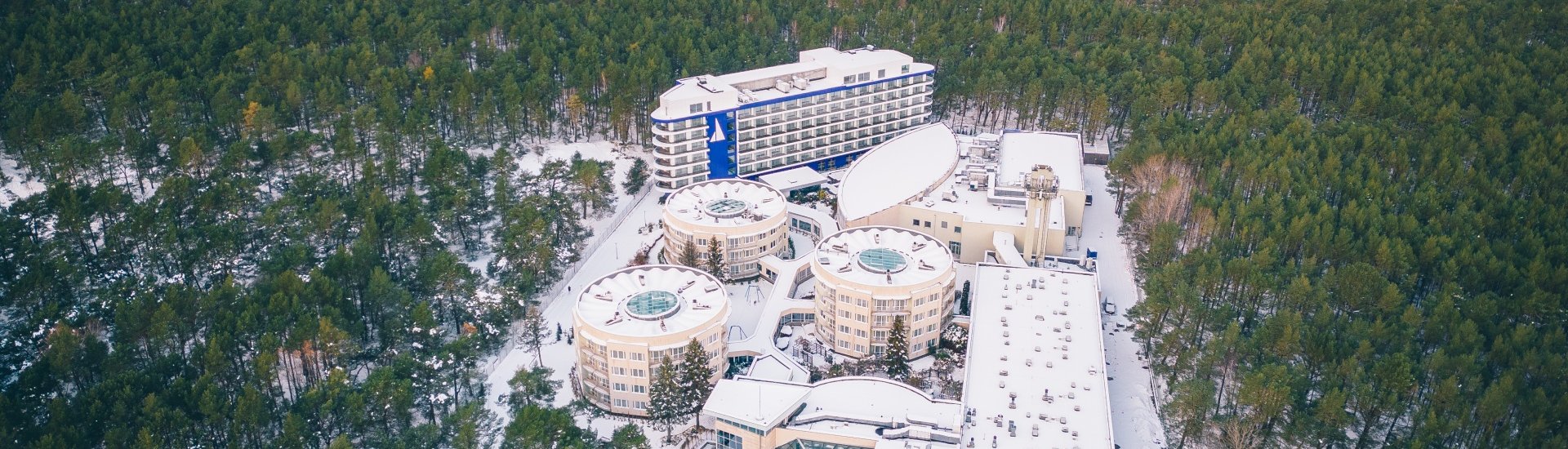 Jak spędzić Święta poza domem? TOP5 pomysłów na rodzinny wyjazd