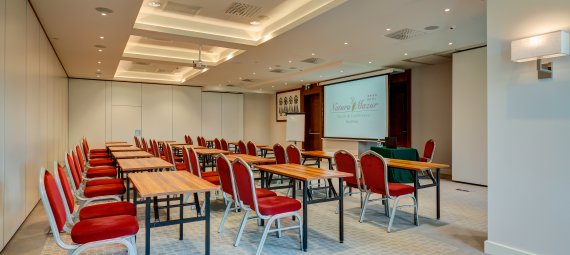 szkolenie nad jeziorem