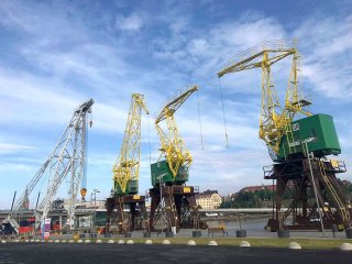 Szczecin's historic cranes with light illumination!