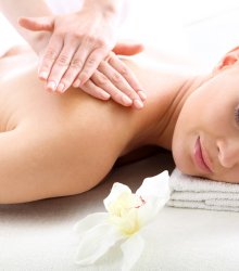 Masaże w SPA – jaki wybrać dla siebie? Nasz przewodnik po masażach!