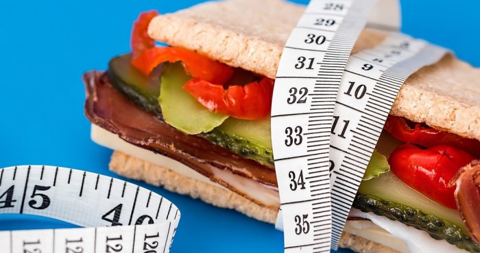 Jak szybko schudnąć przed wakacjami?- krótki poradnik z ćwiczeniami.