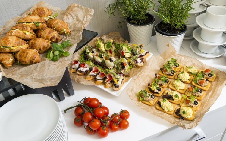 reviews and photos slider