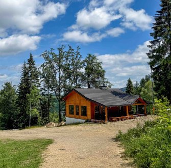 Chatka pod Łamaną Skałą