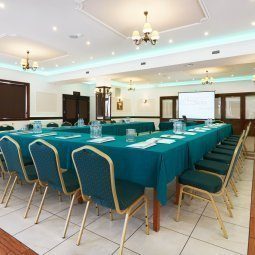 Зали конференційні