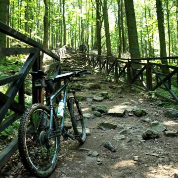 The wheel is rolling, i.e. Świętokrzyskie on a bike.