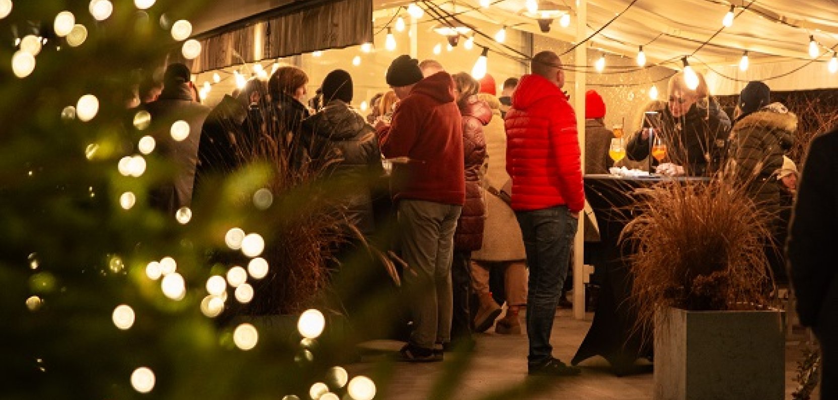 Small Christmas Market at Bonifacio hotel – The Magic of Christmas in a Warm Atmosphere