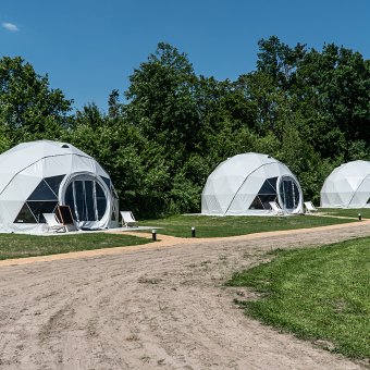 Bezpieczna infrastruktura biwakowa i eventy outdoorowe na Mazowszu