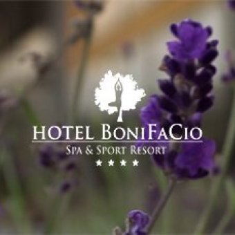 2 września Hotel nieczynny