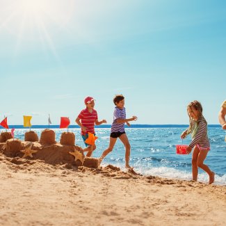 Gdzie pojechać na wakacje z małym dzieckiem? 