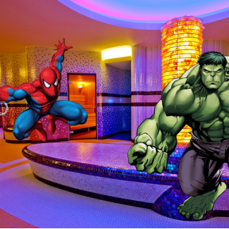 Noc saunowa Superbohaterowie