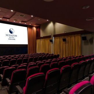 Jak napisać zaproszenie na konferencję?