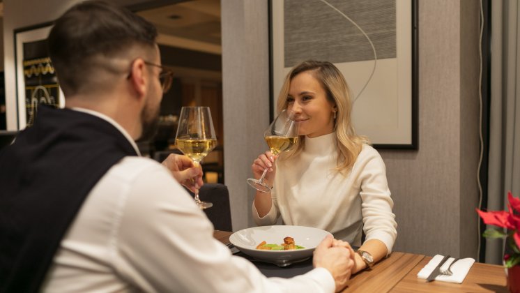 Gdzie się oświadczyć? Hotel HARNAŚ to doskonały wyb&oacute;r na zaręczyny!