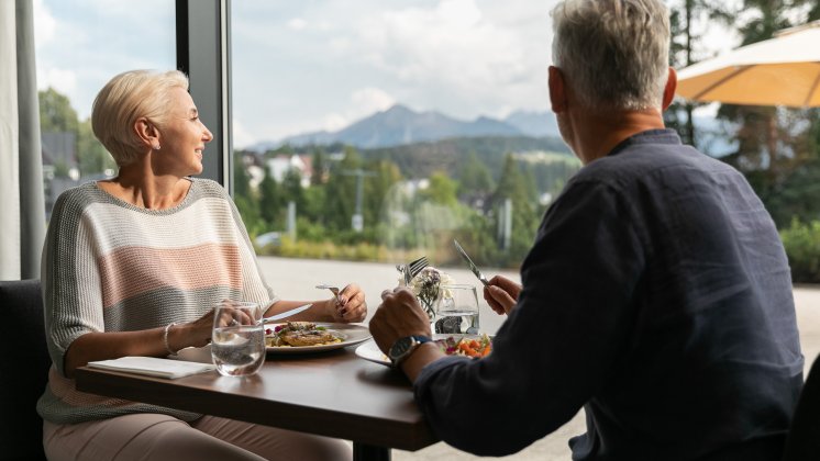 Gdzie zjeść w Bukowinie Tatrzańskiej? Doświadcz niezwykłych połączeń smakowych w Restauracji WIDOK