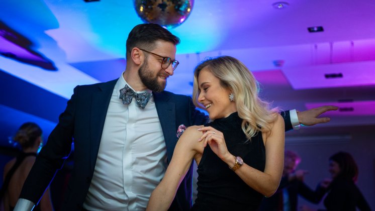 Ostatki w g&oacute;rach w Restauracji WIDOK &ndash; niezapomniany wiecz&oacute;r na zakończenie karnawału