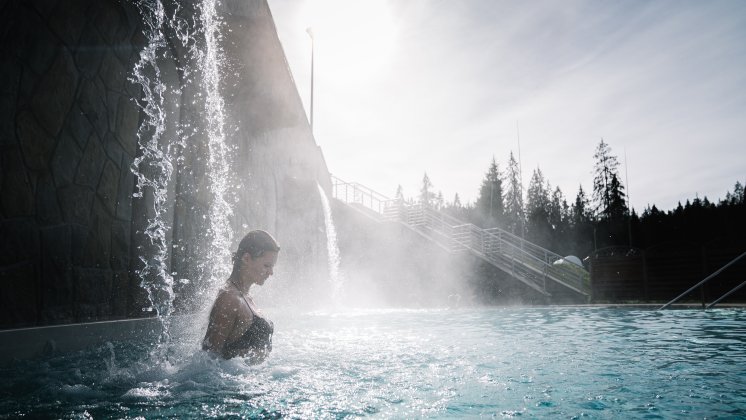 Wiecz&oacute;r panieński w Hotelu HARNAŚ &ndash; &bdquo;pożegnaj wolność&rdquo; w wyjątkowym stylu