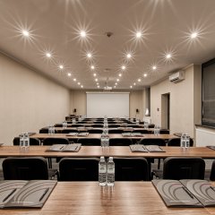 Przyjemne z pożytecznym – jak pogodzić wyjazd służbowy z odpoczynkiem?