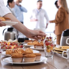 Śniadania biznesowe w Boutique Hotel’s w Łodzi i Wrocławiu