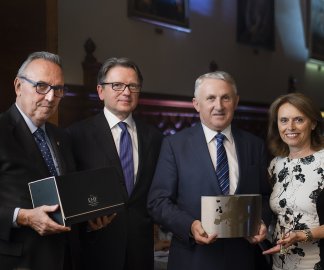 Prezes Hoteli DeSilva Witold Ignatowski z nagrodą EHF