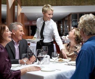 Rynek HoReCa w Polsce – powrót korzystnej koniunktury w 2012