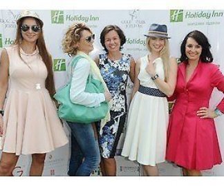 Gwiazdy na pikniku VIVAT MAMA w Holiday Inn w Józefowie.