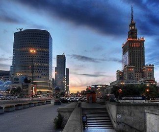 Warszawa idealne miejsce na spotkania biznesowe
