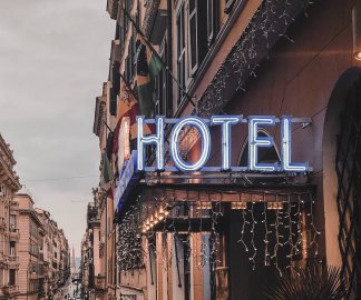 Znamy warunki „wakacji kredytowych” dla przedsiębiorców korzystających z Tarczy PFR 2.0