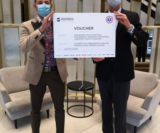 Hotele sieci Radisson wspierają Woj. Stację Pogotowia Ratunkowego i Transportu Sanitarnego „Meditrans” w Warszawie oraz program Bon Turystyczny