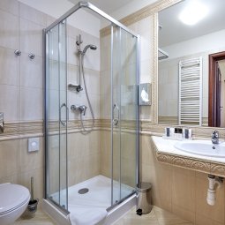Pokoje i Apartamenty