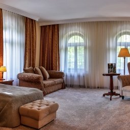 Pokoje i Apartamenty
