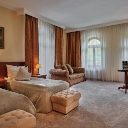 Pokoje i Apartamenty