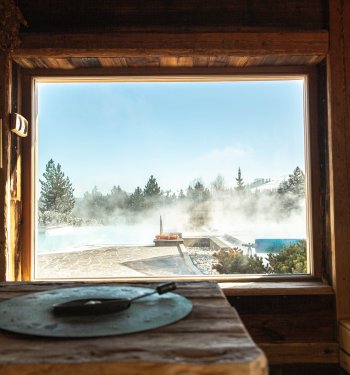  Zalety saunowania jesienią - naturalny sposób na zdrowie i równowagę.