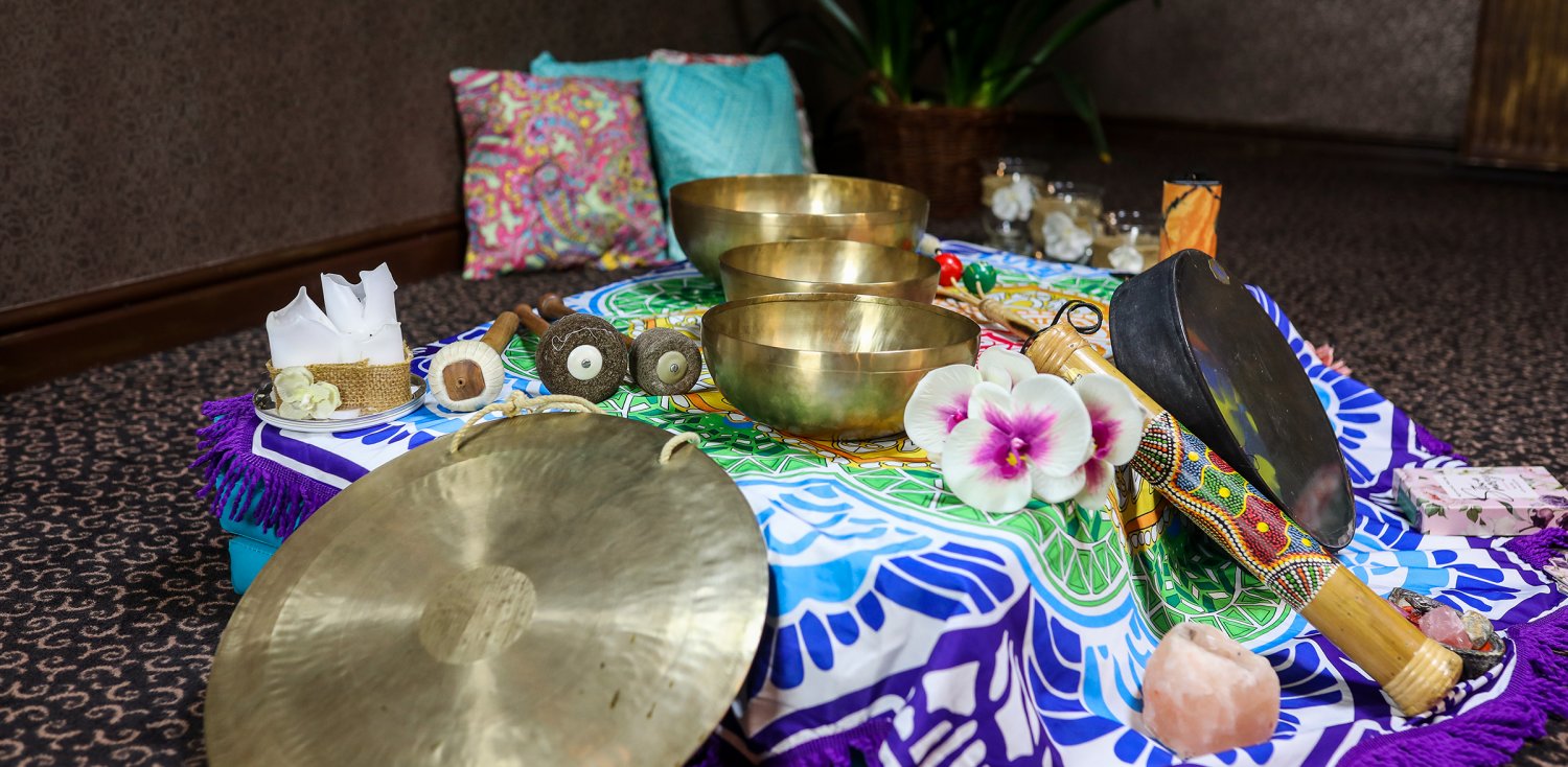 Masaż dźwiękiem... czyli misy i gongi tybetańskie w Afrodycie!