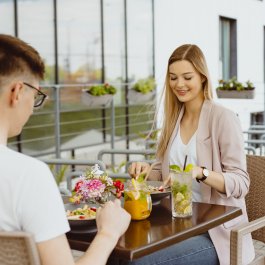 Lobby Bar i ogródek