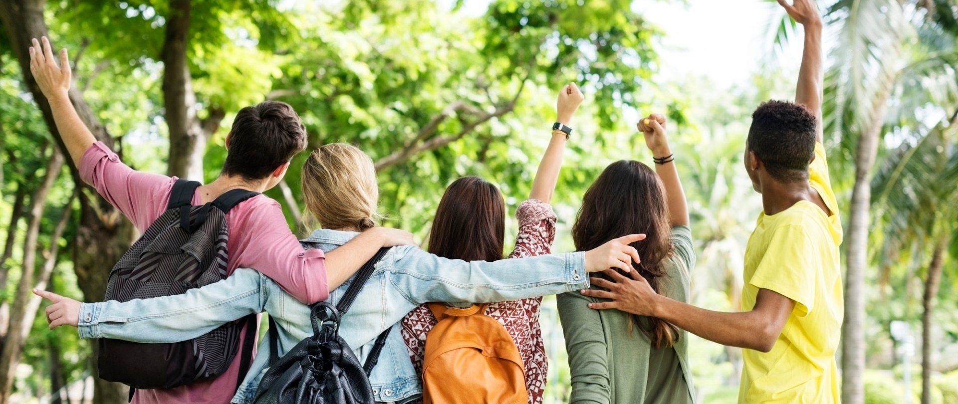 Gdzie mieszkać jako student w Warszawie? Przewodnik po najmie długoterminowym i kawalerkach w 2025/2026 roku