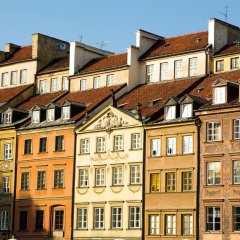 Tani hotel w Warszawie – jak znaleźć komfortowy nocleg w dobrej cenie?
