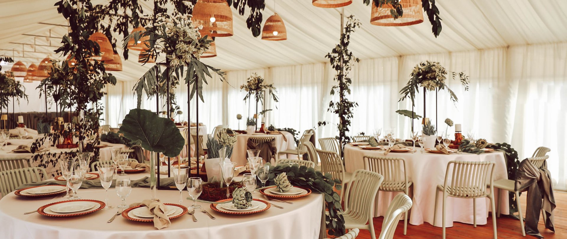 NOWOŚĆ: Miejsce, które tworzy atmosferę – wyjątkowy namiot eventowy w Bacówce