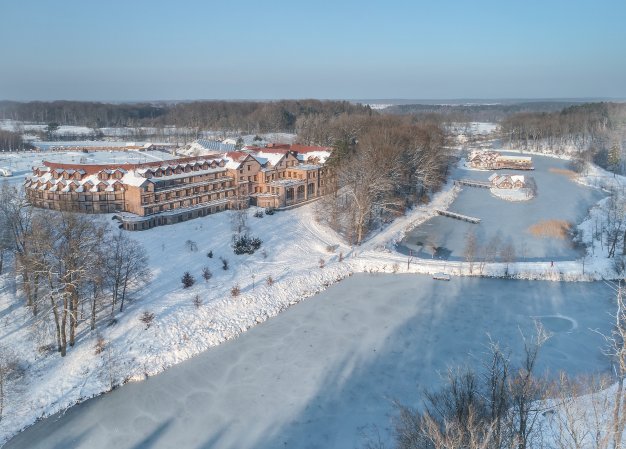 Restauracja Charlotta &ndash; Nowoczesna Elegancja w Hotelu