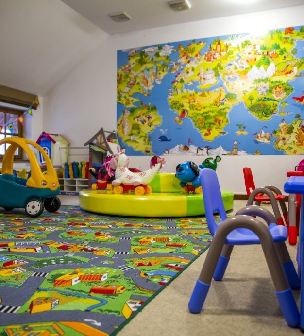 <span>Spielzimmer</span>