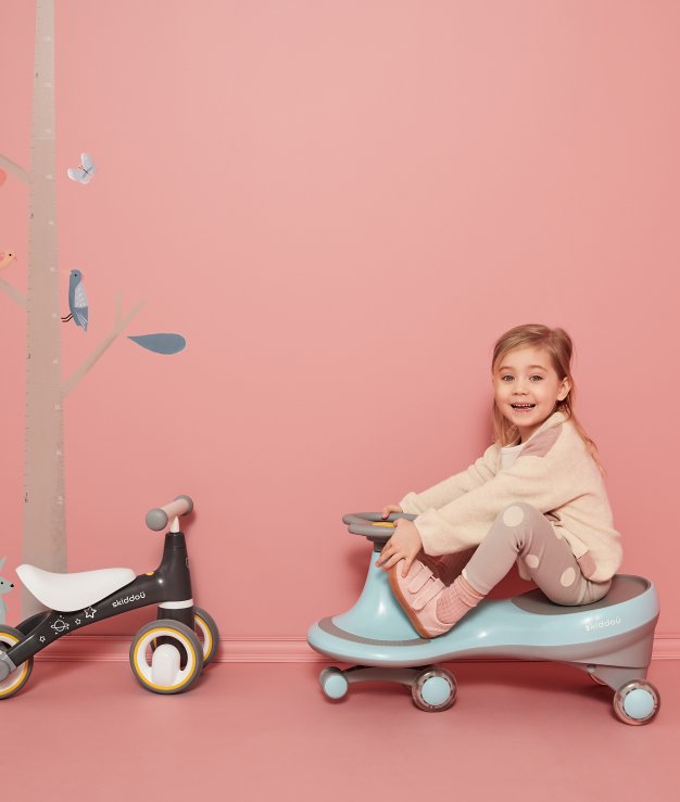 ANNEHMLICHKEITEN AN DER REZEPTION