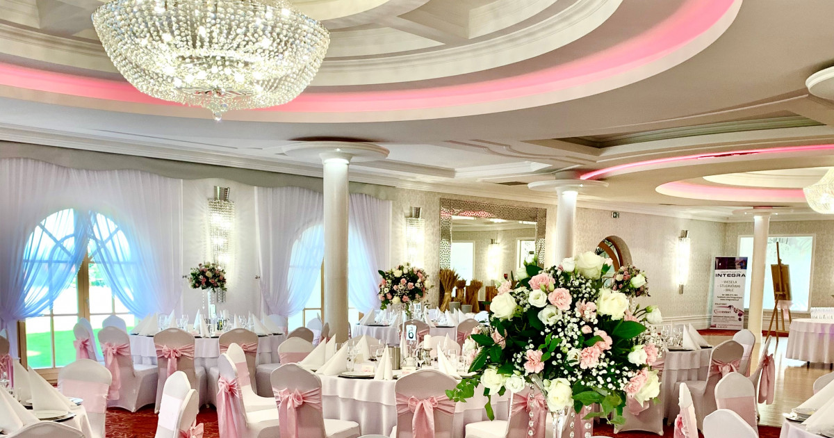 Dworek G&oacute;ralski Restauracja i Hotel