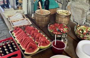 Wiata grillowa nad potokiem